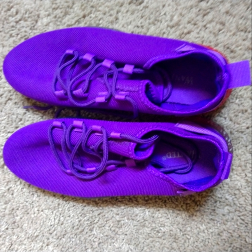COPY - Woman's running shoes